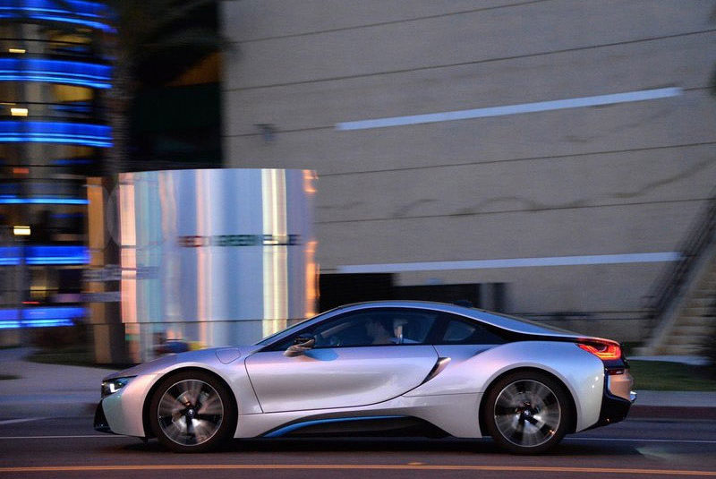 BMW i8 Pure Impulse (A)