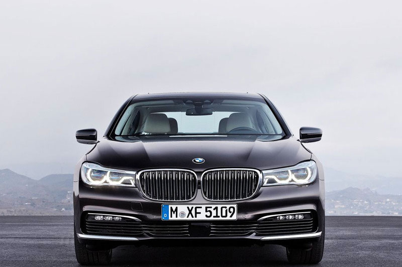 BMW 7 Series 730i Pure Excellence (A)
